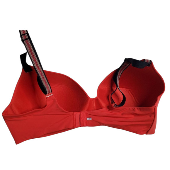 Victoria's Secret T-Shirt Bra Size: 36DD - Picture 2 of 7